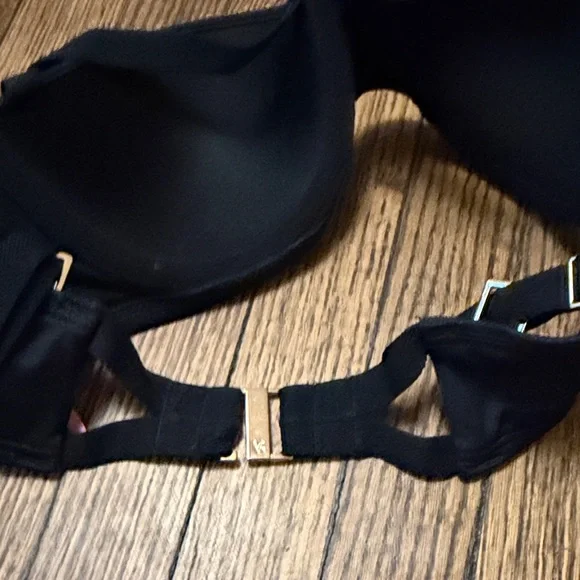 Victoria’s Secret Balconette Push Up Bikini Top - Picture 2 of 4